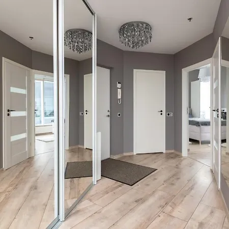 Daire Modern And Stylish At The Top Of On The 28th Floor *