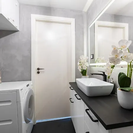 Modern And Stylish At The Top Of On The 28th Floor Tallin