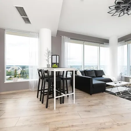 Modern And Stylish At The Top Of On The 28th Floor *