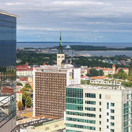 Modern And Stylish At The Top Of On The 28th Floor Apartament Tallin
